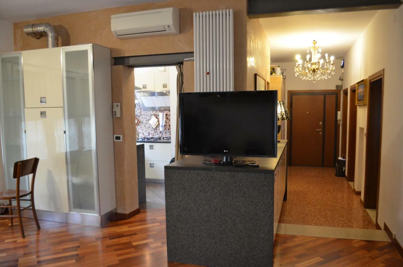 Casa-Mia Apartment Mestre Exteriör bild